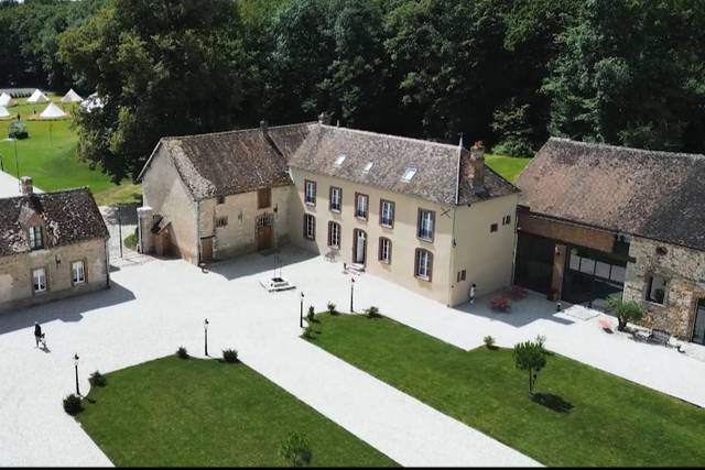 Domaine de Chenevière, domaine de mariage à Jouy (89) — photo 8