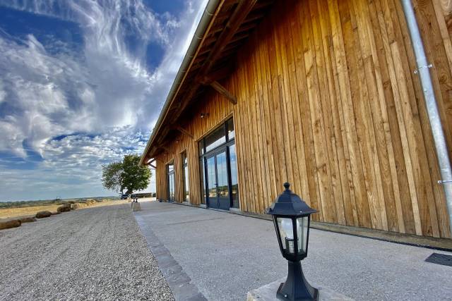 Ferme de la Grande Vente, domaine de mariage à Courcelles-en-Bassée (77) — photo 6
