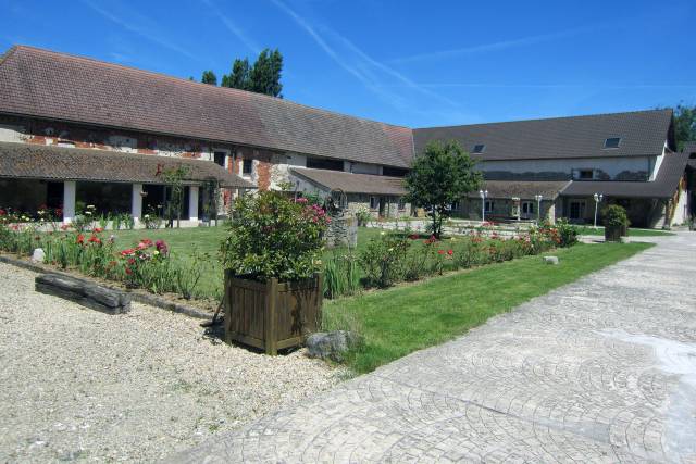 Ferme de la Petite Loge, domaine de mariage à La Haute-Maison (77) — photo 3