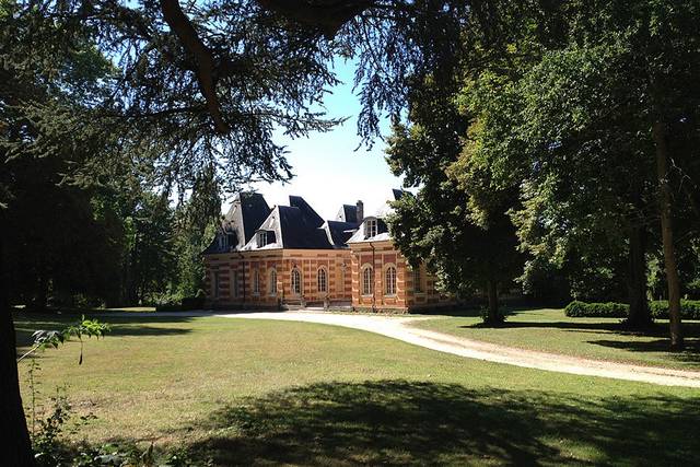 Jardins de Bougainville, domaine de mariage à Grisy-Suisnes (77) — photo 4