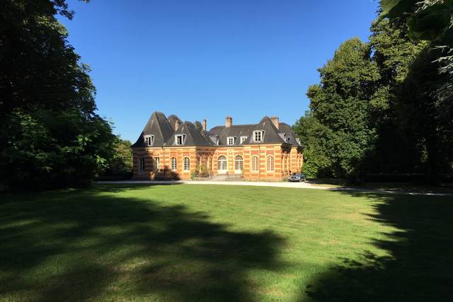 Jardins de Bougainville, domaine de mariage à Grisy-Suisnes (77) — photo 3