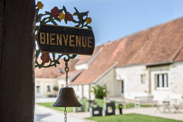La Ferme de la Ronce, domaine de mariage à La Houssaye-en-Brie (77)
